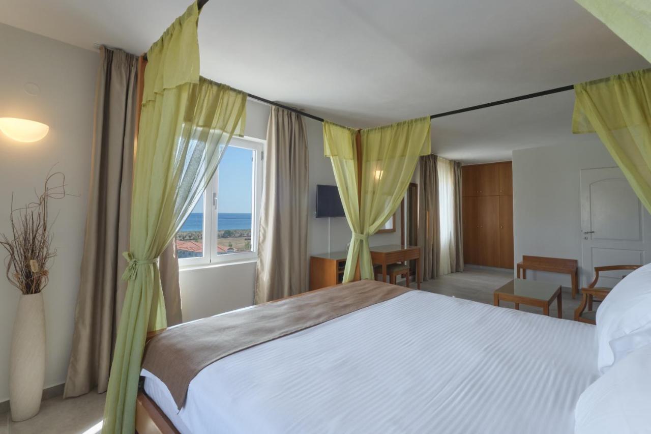 Aeolian Village Beach Resort Skala Eresou Luaran gambar